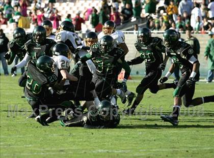 Thumbnail 3 in San Pedro vs. Narbonne (CIF LACS Final) photogallery.