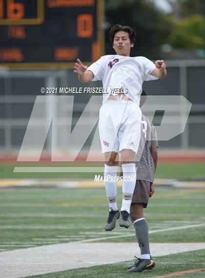 Thumbnail 1 in  Francis Parker vs Rancho Buena Vista (CIF SD Section Final) photogallery.