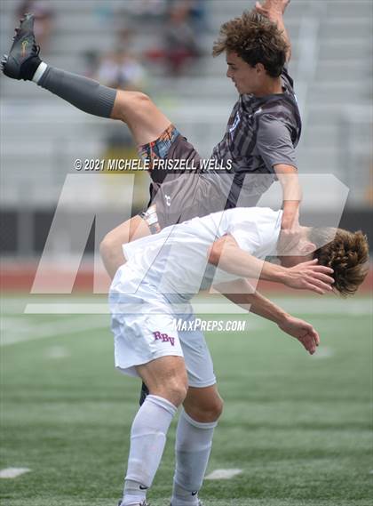 Thumbnail 2 in  Francis Parker vs Rancho Buena Vista (CIF SD Section Final) photogallery.