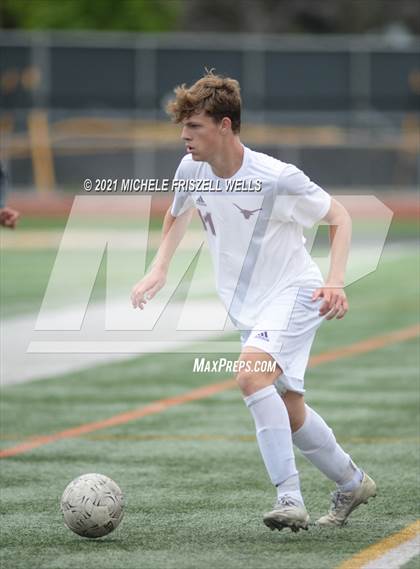 Thumbnail 2 in  Francis Parker vs Rancho Buena Vista (CIF SD Section Final) photogallery.