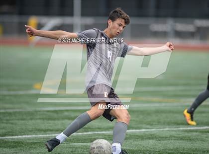 Thumbnail 1 in  Francis Parker vs Rancho Buena Vista (CIF SD Section Final) photogallery.
