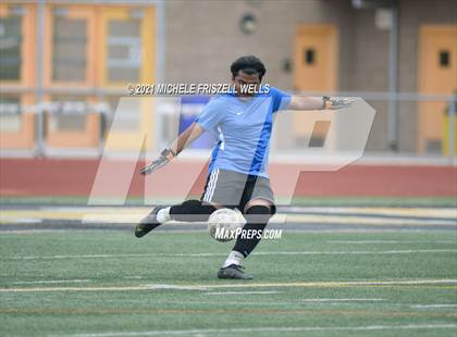 Thumbnail 1 in  Francis Parker vs Rancho Buena Vista (CIF SD Section Final) photogallery.
