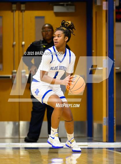 Thumbnail 2 in Lake Norman Charter @ Mooresville photogallery.