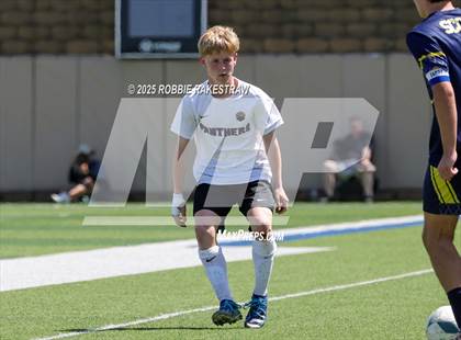 Thumbnail 3 in Liberty Hill vs. Highland Park (UL 5A Soccer Division II Final) photogallery.