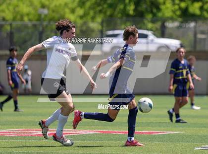 Thumbnail 3 in Liberty Hill vs. Highland Park (UL 5A Soccer Division II Final) photogallery.