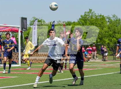 Thumbnail 2 in Liberty Hill vs. Highland Park (UL 5A Soccer Division II Final) photogallery.