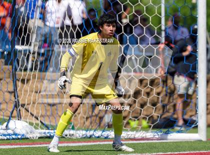 Thumbnail 3 in Liberty Hill vs. Highland Park (UL 5A Soccer Division II Final) photogallery.