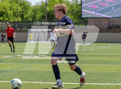 Thumbnail 1 in Liberty Hill vs. Highland Park (UL 5A Soccer Division II Final) photogallery.