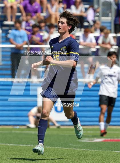 Thumbnail 1 in Liberty Hill vs. Highland Park (UL 5A Soccer Division II Final) photogallery.
