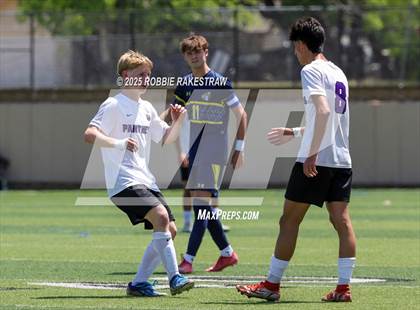 Thumbnail 3 in Liberty Hill vs. Highland Park (UL 5A Soccer Division II Final) photogallery.