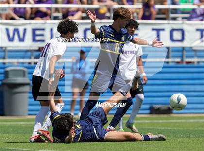 Thumbnail 1 in Liberty Hill vs. Highland Park (UL 5A Soccer Division II Final) photogallery.