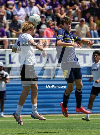 Thumbnail 1 in Liberty Hill vs. Highland Park (UL 5A Soccer Division II Final) photogallery.