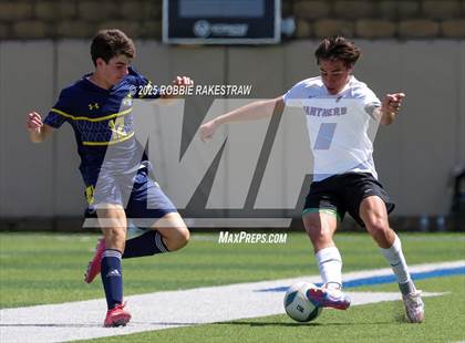 Thumbnail 3 in Liberty Hill vs. Highland Park (UL 5A Soccer Division II Final) photogallery.