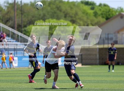 Thumbnail 3 in Liberty Hill vs. Highland Park (UL 5A Soccer Division II Final) photogallery.