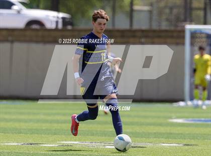 Thumbnail 3 in Liberty Hill vs. Highland Park (UL 5A Soccer Division II Final) photogallery.