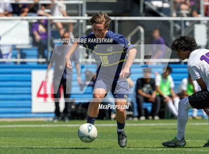 Thumbnail 2 in Liberty Hill vs. Highland Park (UL 5A Soccer Division II Final) photogallery.
