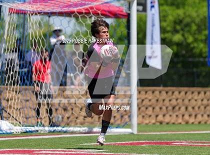 Thumbnail 3 in Liberty Hill vs. Highland Park (UL 5A Soccer Division II Final) photogallery.