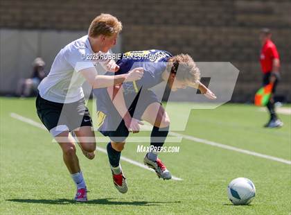 Thumbnail 1 in Liberty Hill vs. Highland Park (UL 5A Soccer Division II Final) photogallery.