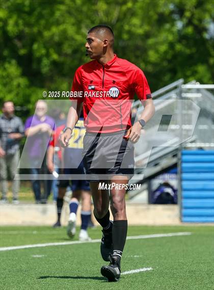 Thumbnail 1 in Liberty Hill vs. Highland Park (UL 5A Soccer Division II Final) photogallery.