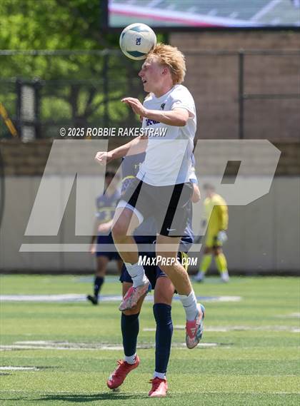 Thumbnail 1 in Liberty Hill vs. Highland Park (UL 5A Soccer Division II Final) photogallery.