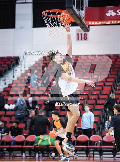 Thumbnail 1 in Eureka vs. Mineral County (NIAA Class 1A State Boys Quarterfinal) photogallery.