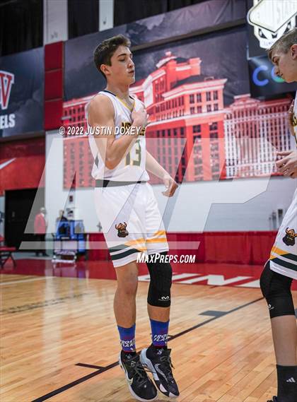 Thumbnail 3 in Eureka vs. Mineral County (NIAA Class 1A State Boys Quarterfinal) photogallery.