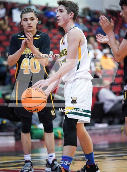 Thumbnail 2 in Eureka vs. Mineral County (NIAA Class 1A State Boys Quarterfinal) photogallery.