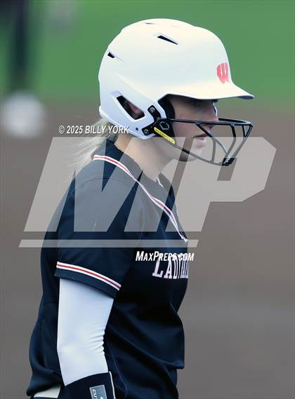 Thumbnail 3 in Grand Saline vs Winnsboro photogallery.