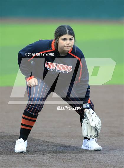 Thumbnail 3 in Grand Saline vs Winnsboro photogallery.