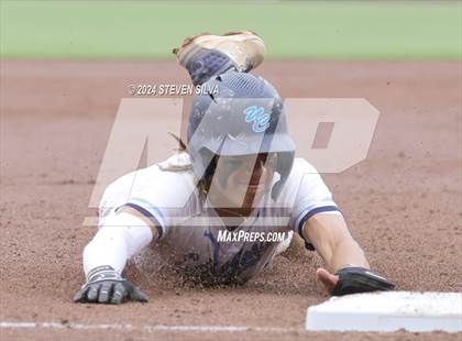 Thumbnail 2 in Lincoln vs. University City @ Petco Park photogallery.