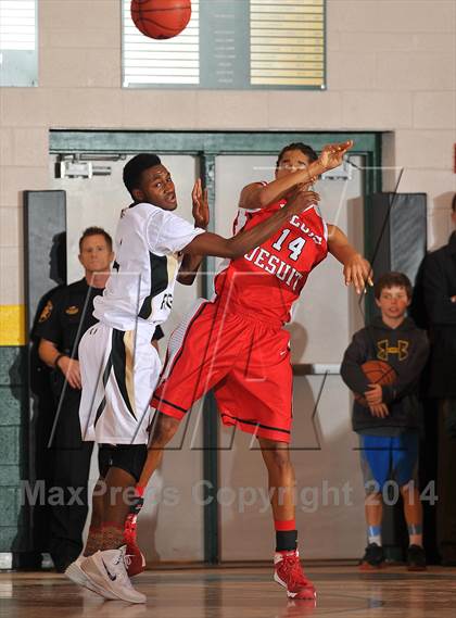Thumbnail 1 in Regis Jesuit @ Mountain Vista photogallery.