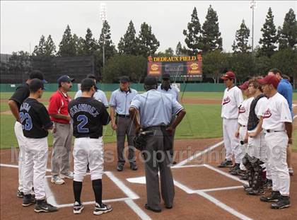 Thumbnail 3 in Maywood Academy vs. Sherman Oaks CES (CIF LA City Section D3 Final) photogallery.