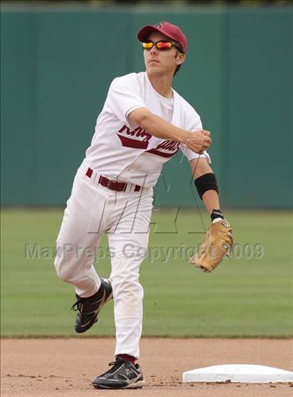 Thumbnail 3 in Maywood Academy vs. Sherman Oaks CES (CIF LA City Section D3 Final) photogallery.