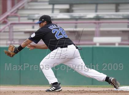 Thumbnail 1 in Maywood Academy vs. Sherman Oaks CES (CIF LA City Section D3 Final) photogallery.