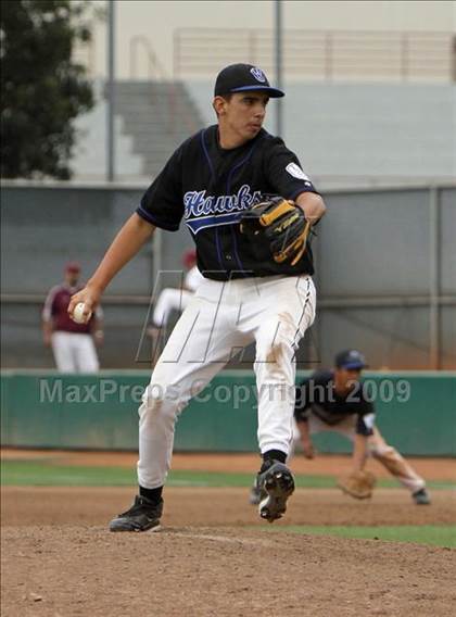 Thumbnail 2 in Maywood Academy vs. Sherman Oaks CES (CIF LA City Section D3 Final) photogallery.
