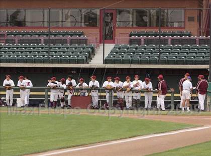 Thumbnail 2 in Maywood Academy vs. Sherman Oaks CES (CIF LA City Section D3 Final) photogallery.