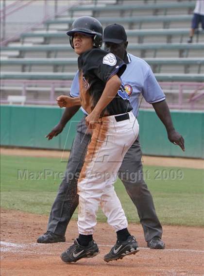 Thumbnail 1 in Maywood Academy vs. Sherman Oaks CES (CIF LA City Section D3 Final) photogallery.