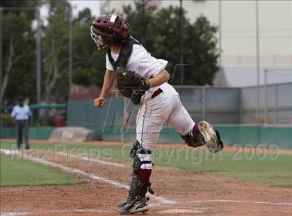 Thumbnail 2 in Maywood Academy vs. Sherman Oaks CES (CIF LA City Section D3 Final) photogallery.
