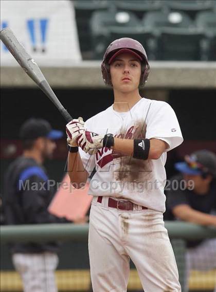 Thumbnail 1 in Maywood Academy vs. Sherman Oaks CES (CIF LA City Section D3 Final) photogallery.