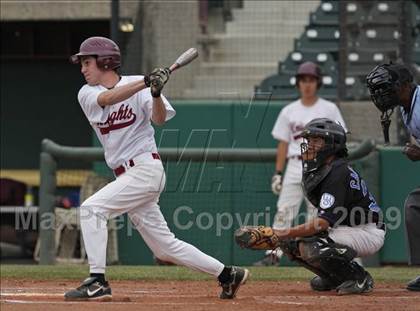 Thumbnail 1 in Maywood Academy vs. Sherman Oaks CES (CIF LA City Section D3 Final) photogallery.