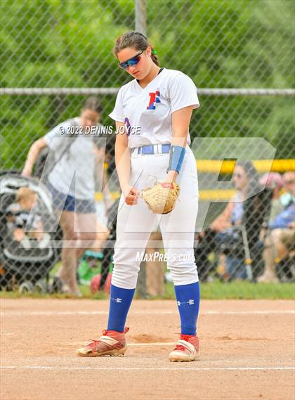 Thumbnail 3 in Penfield vs Fairport (NYSPHSAA Section V Class AA Semifinals) photogallery.