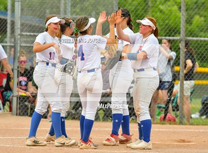 Thumbnail 1 in Penfield vs Fairport (NYSPHSAA Section V Class AA Semifinals) photogallery.