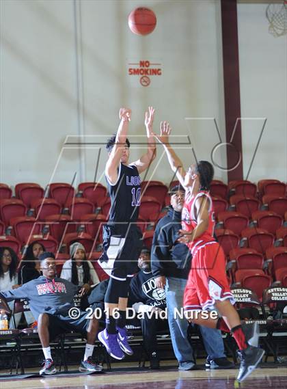 Thumbnail 3 in Antelope Valley vs. Eastside photogallery.