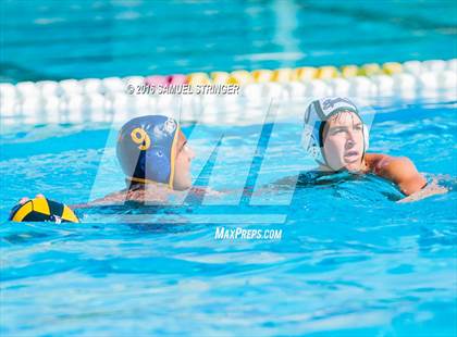 Thumbnail 2 in De La Salle vs. Menlo School (Saint Francis Invitational) photogallery.
