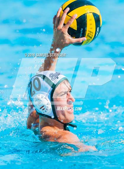 Thumbnail 1 in De La Salle vs. Menlo School (Saint Francis Invitational) photogallery.