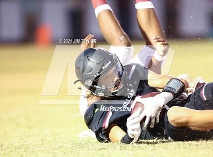 Thumbnail 2 in De Leon @ Millsap photogallery.