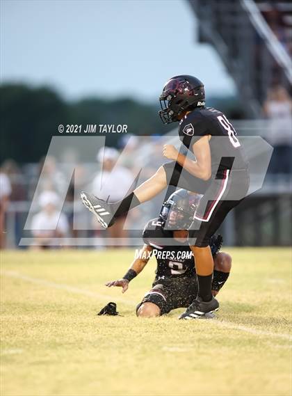 Thumbnail 2 in De Leon @ Millsap photogallery.