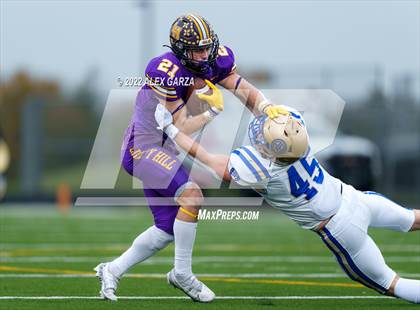 Thumbnail 3 in Alamo Heights vs. Liberty Hill (UIL 5A D2 Region 4 Semifinal) photogallery.