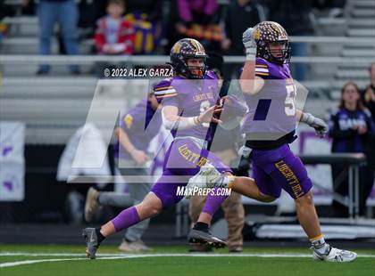 Thumbnail 3 in Alamo Heights vs. Liberty Hill (UIL 5A D2 Region 4 Semifinal) photogallery.