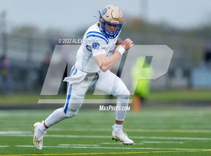 Thumbnail 2 in Alamo Heights vs. Liberty Hill (UIL 5A D2 Region 4 Semifinal) photogallery.